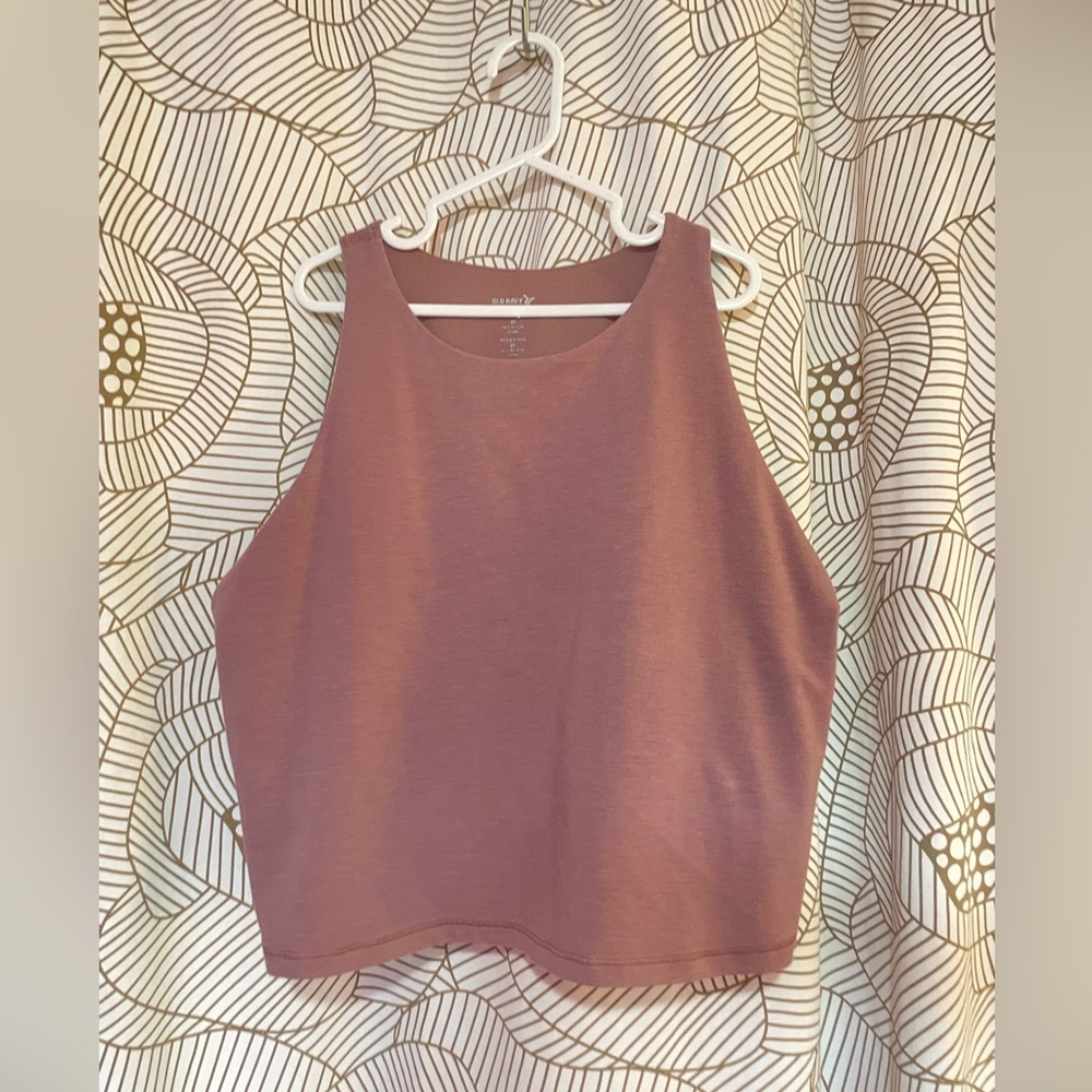 Old Navy Active 2x Navy PowerChill Light Support Go DRY Crop in Mauve